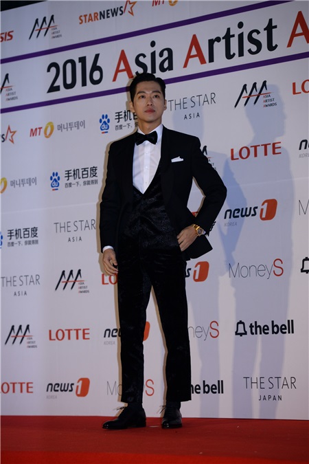 韩国盛典AAA超豪华阵容 EXO防弹朴宝剑允儿全到场