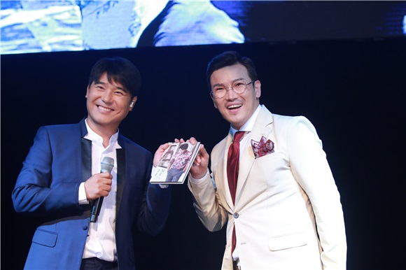 〈Yes 首尔 现场〉任昌丁新专辑《I’M 》Showcase　实力献唱新歌