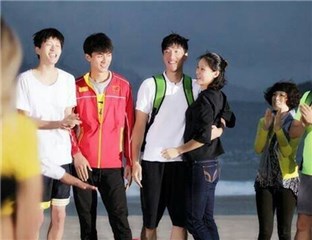 求婚成功！？刘翔自曝已与吴莎结婚：婚早求了