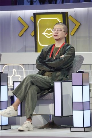 《蓝莓孵化营》12进5争夺战，专案人绽放自我不留遗憾