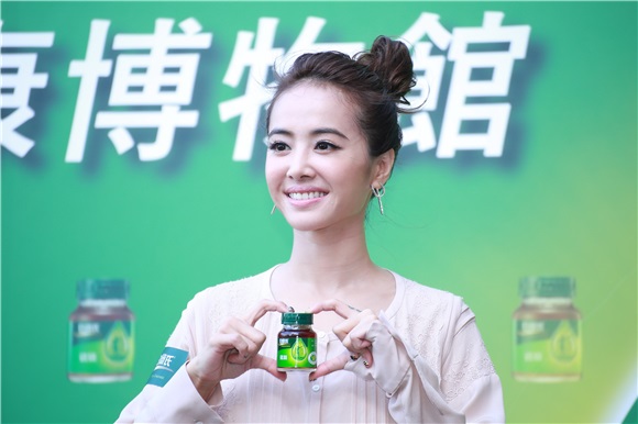 〈Yes台北现场〉蔡依林飞裙险露底 私密处保养有一套