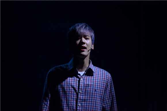 《伟大的盖茨比》TEENTOP天地饰深情男 与BOYFRIEND贤星飙唱大展兄弟情