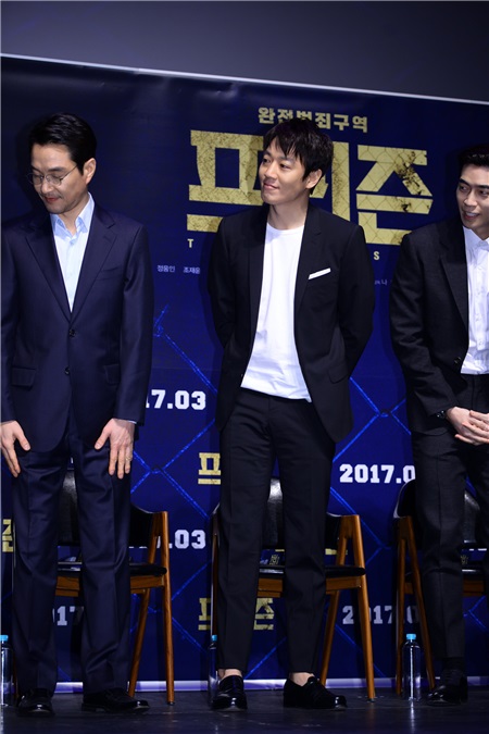 〈Yes 首尔现场〉韩石圭、金来沅等出席《监狱》制作报告会