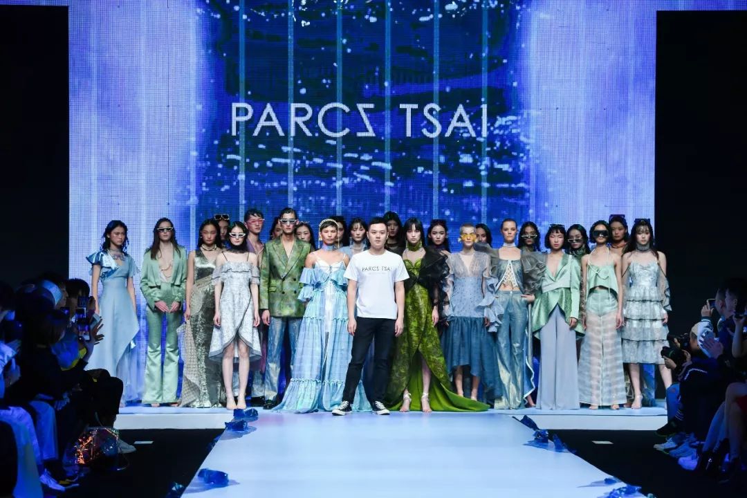 Parcz_Tsai芭尔赛2020春夏时装发布—NO MORE BLUE