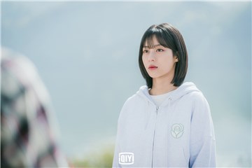 朴志训与裴仁赫刚认识超尴尬 导演频点头如今三人在一起超级吵！