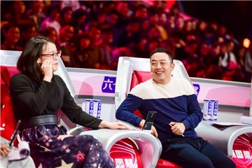 国梁的慈爱凝视