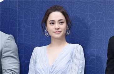 阿娇居家隔离太无聊 爆为帅气鲜肉直播主豪掷2万点播一曲