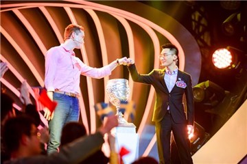 王峰与对手Alex
