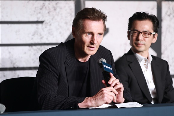 李政宰、连姆·尼森(Liam Neeson)出席电影《仁川登陆作战》访韩记者会