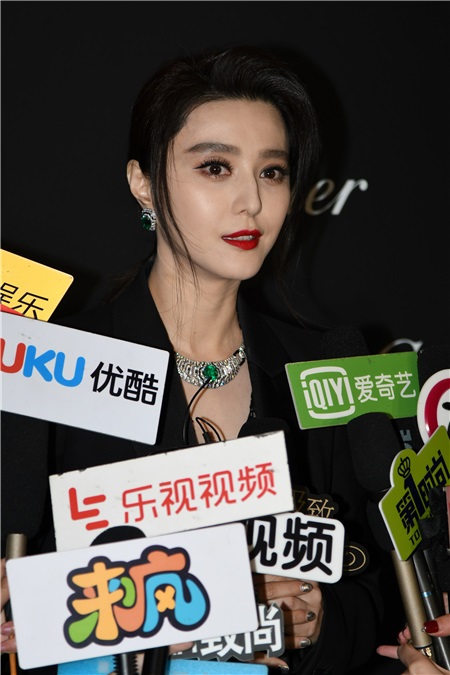 范冰冰出席Cartier珠宝展 错失金马影后笑称已翻篇