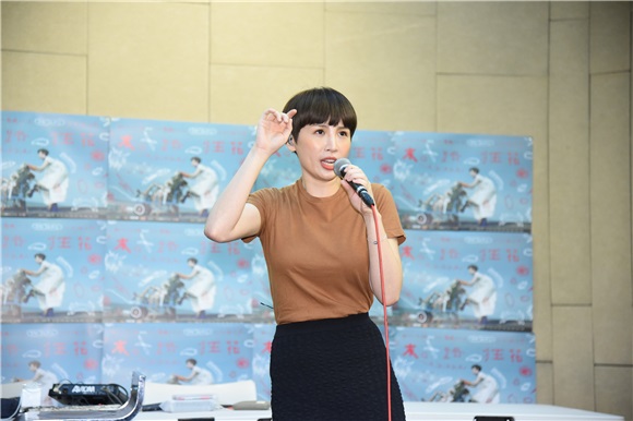 〈Yes台北现场〉魏如萱下周将攻蛋努力练唱中 乱弹阿翔送来蚬精探班
