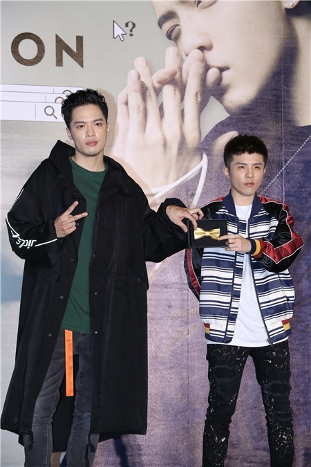 J.SHEON、宋念宇、宫阁出席J.SHEON媒体见面会