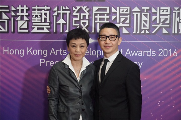 古天乐、任贤齐、林家栋、汪明荃和张艾嘉等出席香港艺术发展颁奖典礼