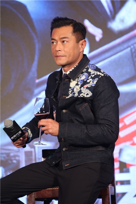 《使徒行者》曝兄弟情版预告 三男神相爱相杀互爆料