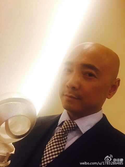 吴京PO文感谢 徐峥竟希望：脸能否P小一点