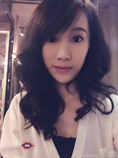国民好偶像!李念为满足粉丝心愿染头发暖翻网友