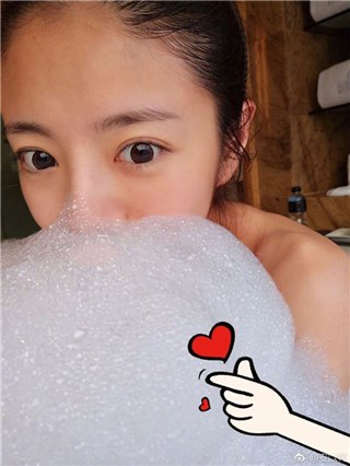 安以轩惊喜当新手妈妈 急上网向众人讨教