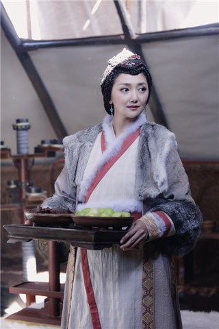 《山海经之上古密约》杀青 陈嫣嫣变身狼族公主温婉大气