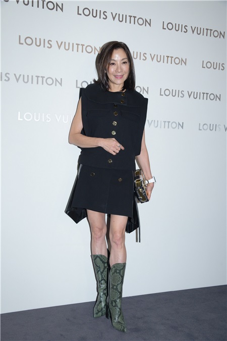 杨紫琼、乐基儿、文咏珊和任达华琦琦夫妻出席时装活动