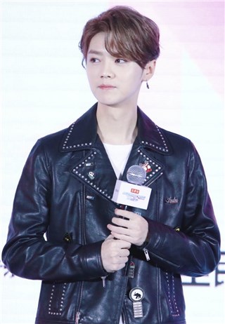 鹿晗谈“对唱”模式