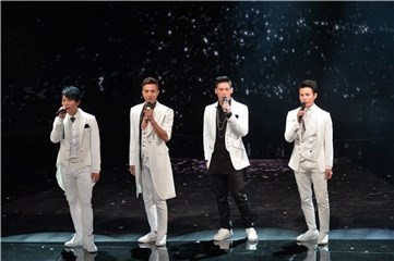 金钟51 / 5566合体表演 仅唱《我难过》网友骂翻