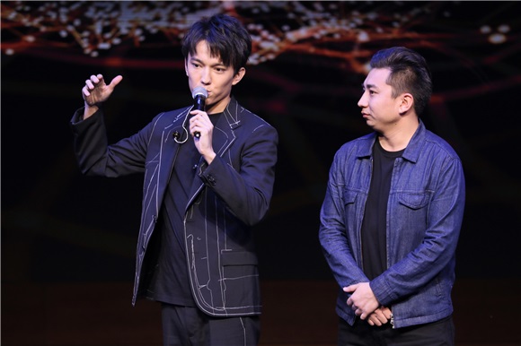《记忆大师》主题曲发布会 迪玛希现场演绎「拿不走的记忆」