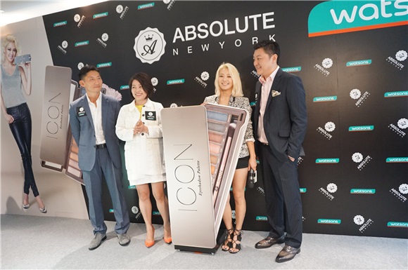 少女时代金孝渊出席品牌《ABSOLUTE NEW YORK时尚彩妆发布会》