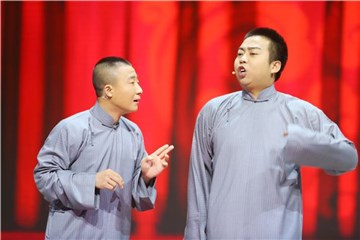 马军盛伟台上互怼