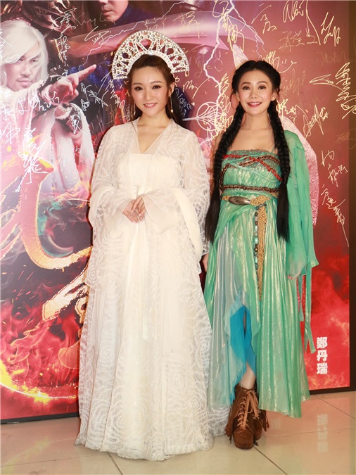 郑嘉颖、谢天华、吕良伟、谭耀文、黎耀祥等出席《风云》舞台剧
