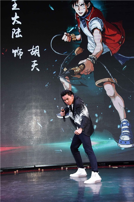 王大陆王栎鑫帅气亮相 《鬼吹灯》豪华阵容大揭秘