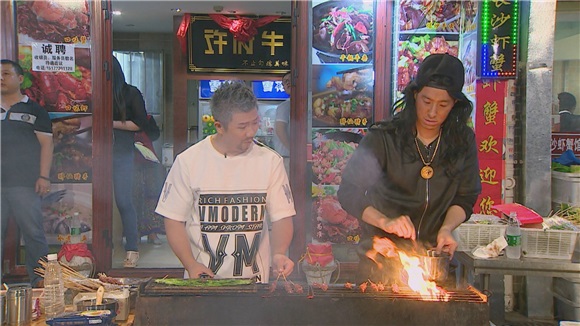 《闪亮的爸爸》邀旁白哥阿松配音 添台味广受网友好评