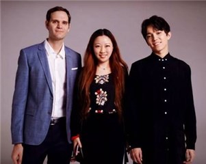《时光·沧海》曲、词、唱合影