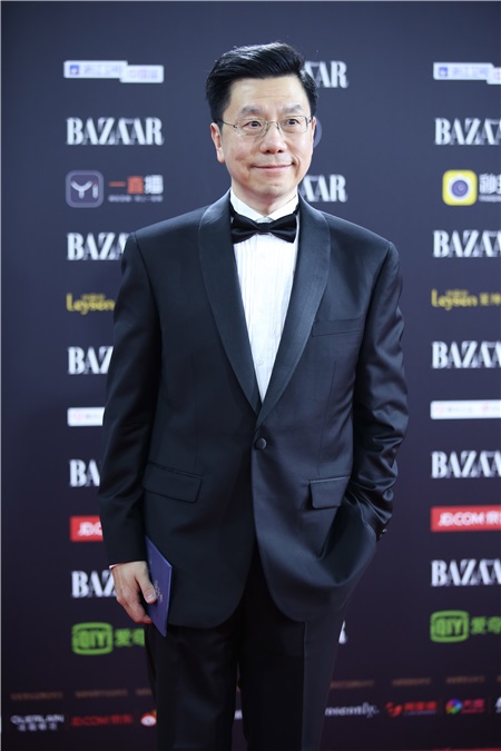2017芭莎明星慈善夜在京盛大举行 数百位明星共用盛宴