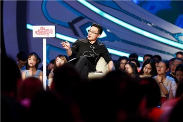 姜振宇建议一人送一只猫