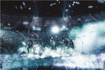 五月天《诺亚方舟10周年进化复刻限定版演唱会》8场航行 无限回圈《憨人》感人大合唱