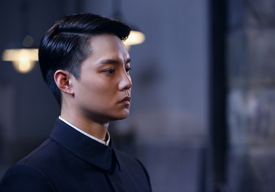 尹正《麻雀》暗黑病娇飙演技  交手张若昀引期待