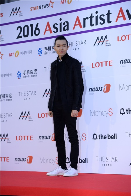 韩国盛典AAA超豪华阵容 EXO防弹朴宝剑允儿全到场