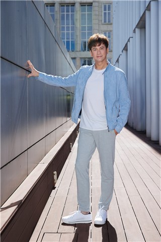 「华语情歌天王」李圣杰2023《最美的遗憾生日音乐会》出道24年来首与歌迷欢度生日