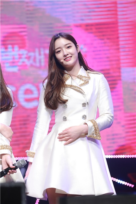 女团DIA举行Fanclub创团式Fanmeeting媒体见面会