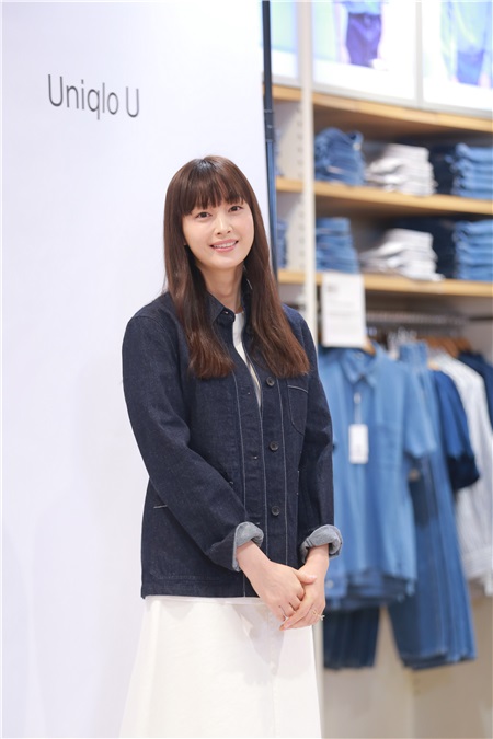 李奈映出席某品牌活动