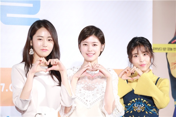 尹济文、郑素敏、李美度等出席电影《爸爸是女儿》制作发表会