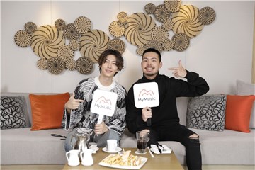 偶像升级创作人 炎亚纶「赤裸裸」初体验