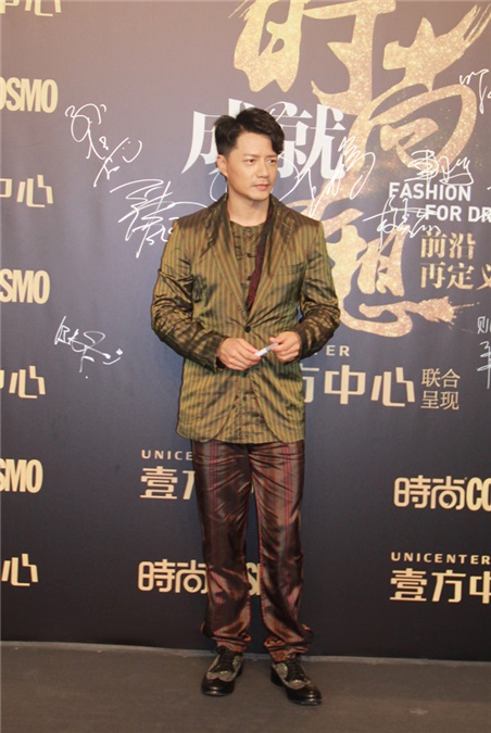 段奕宏在角色中点燃自己汲取能量 获梦想能量人物奖