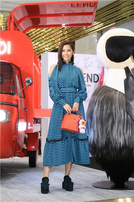 杨谨华、王阳明、任容萱等出席贵宾酒会