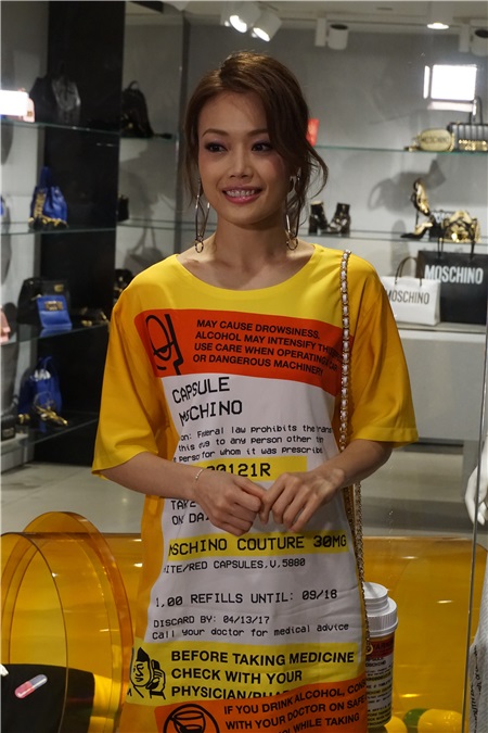 容祖儿出席时装品牌活动