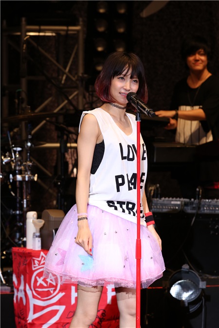 日本摇滚精灵 LiSA 2016台北演唱会