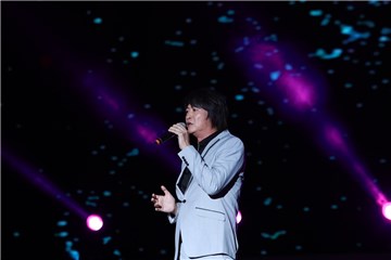 图/“歌手游鸿明演唱