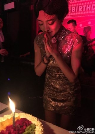 安钧璨曾亲口对他说 :你要让安以轩快乐 !