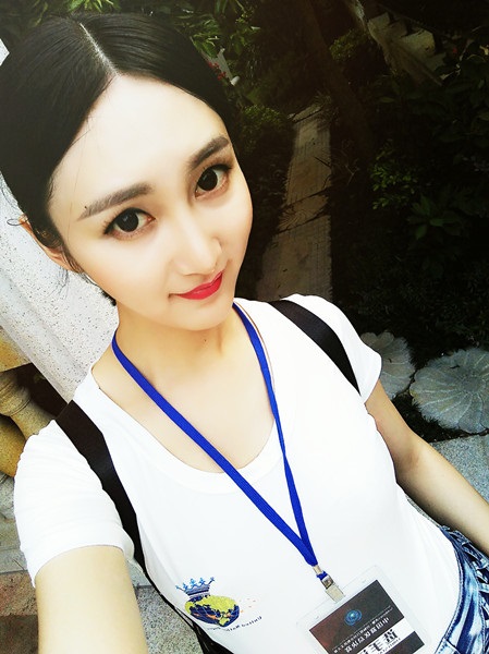 「最美变性人」嗲如林志玲 《WOW新家》见证父女大和解