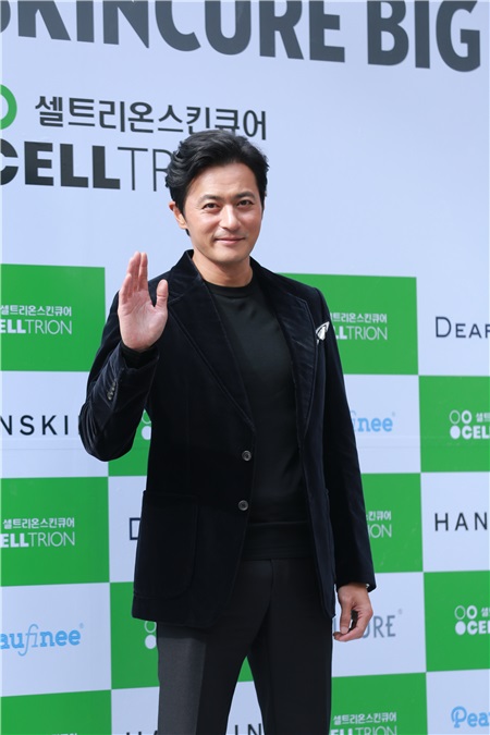 〈Yes 首尔现场〉泰熙韩志旼张东健等出席某品牌活动